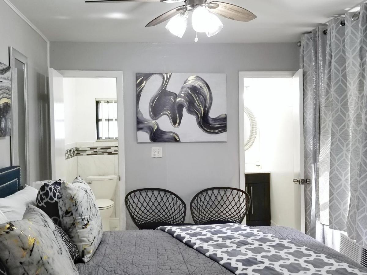 Glam Apartment 5 Miles From Hard Rock Stadium Miramar Kültér fotó