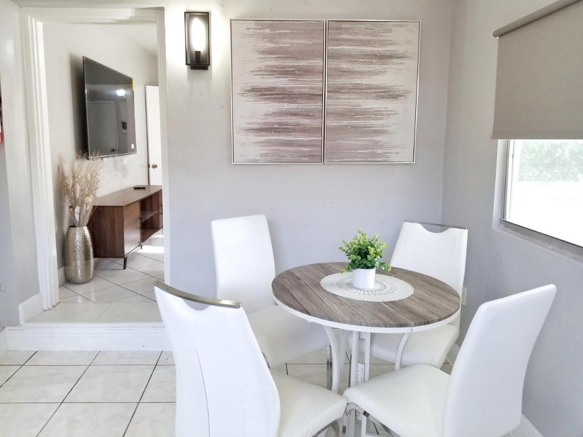 Glam Apartment 5 Miles From Hard Rock Stadium Miramar Kültér fotó