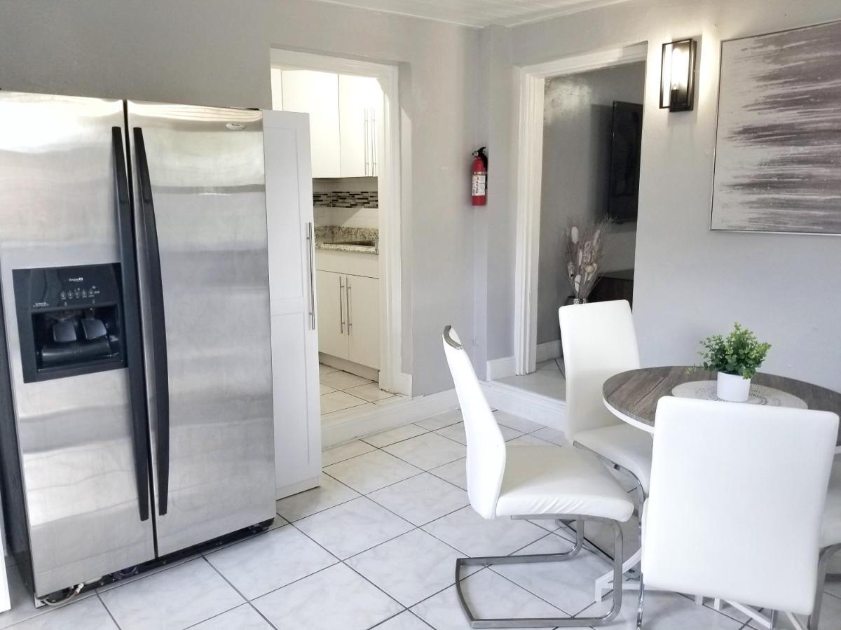 Glam Apartment 5 Miles From Hard Rock Stadium Miramar Kültér fotó