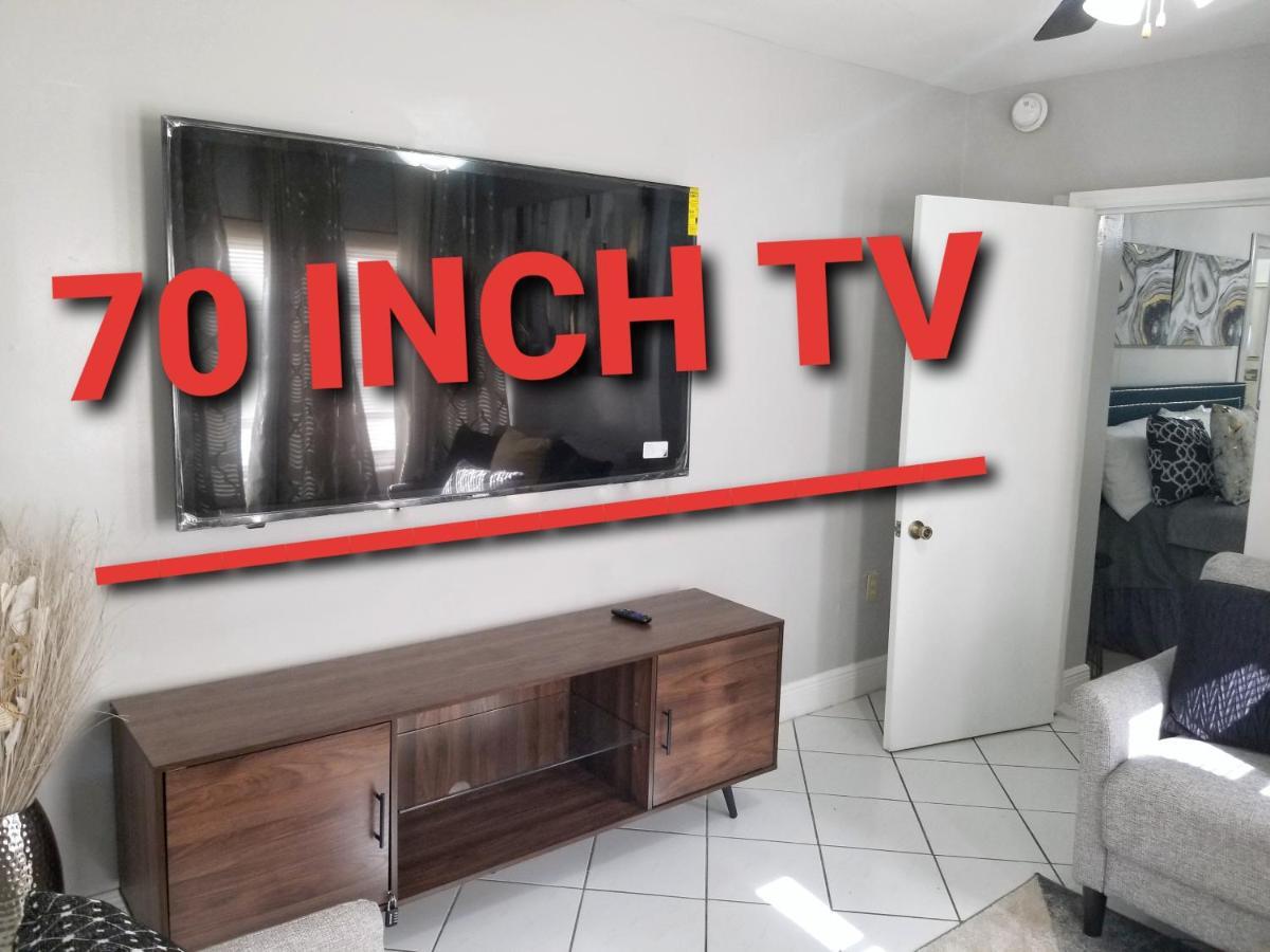 Glam Apartment 5 Miles From Hard Rock Stadium Miramar Kültér fotó